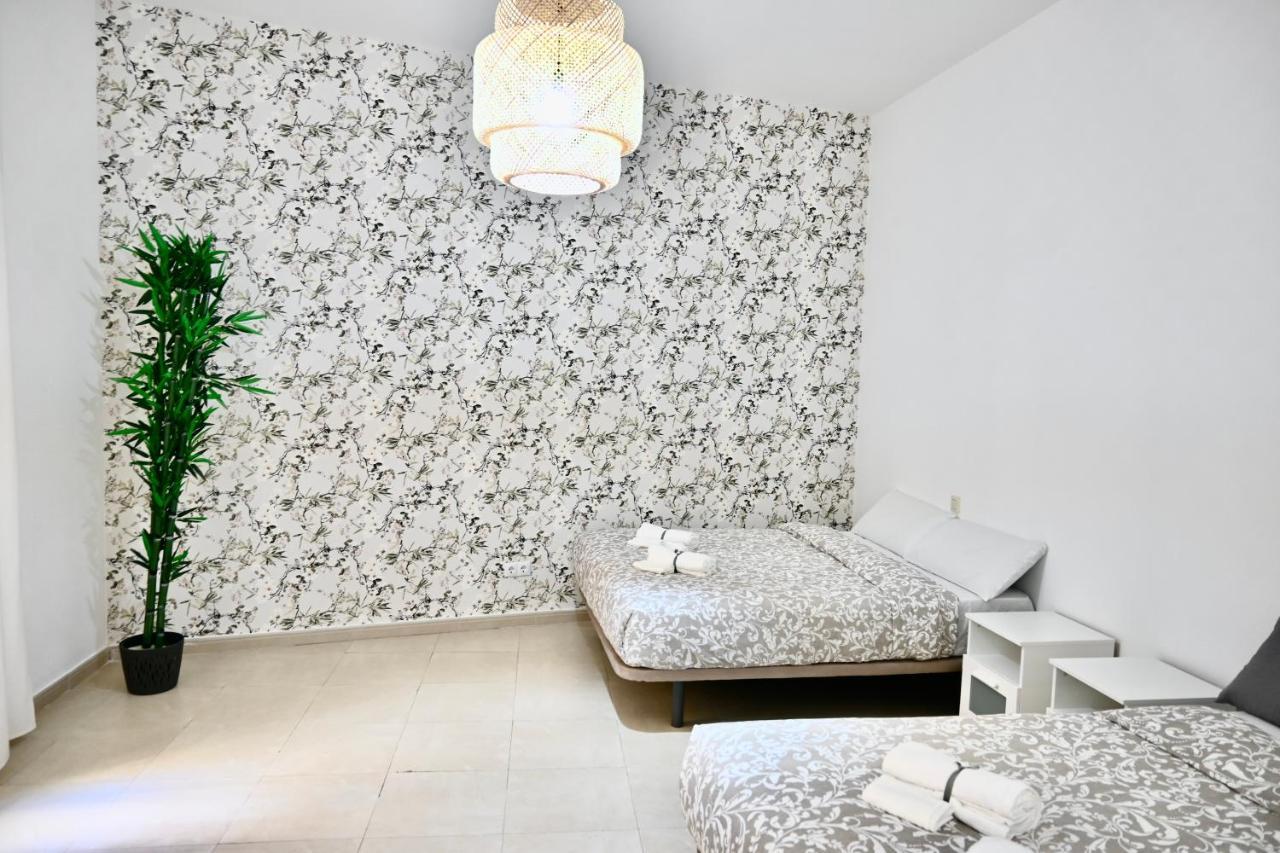 For You Rentals Centrico Apartamento Temporal En La Calle Infanta Inf1A 마드리드 외부 사진